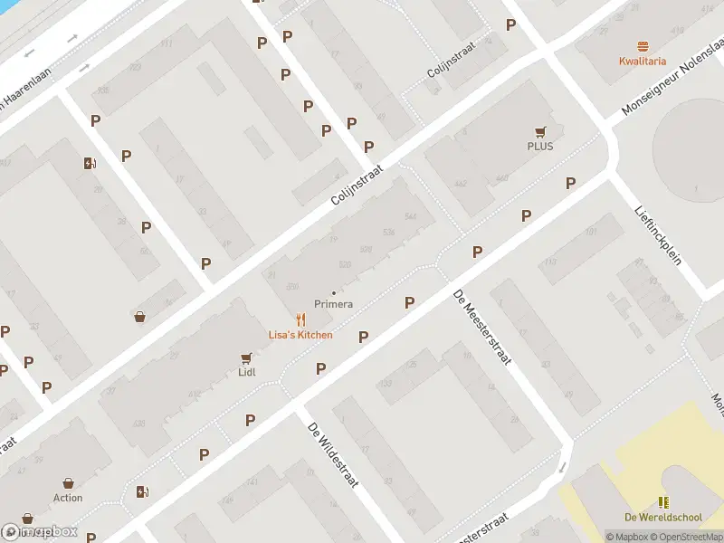 Ambulance met grote spoed naar de Monseigneur Nolenslaan in Schiedam