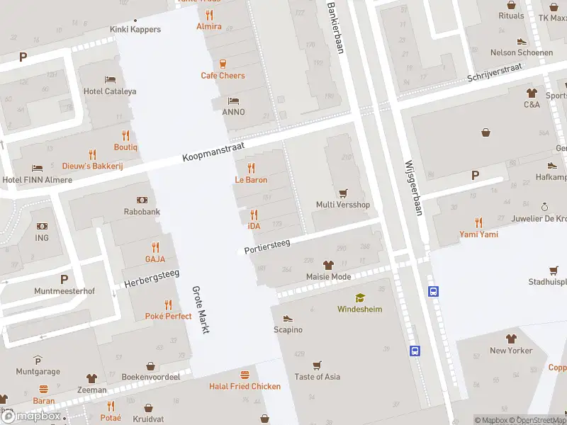 Politie naar de Stadhuisplein in Almere