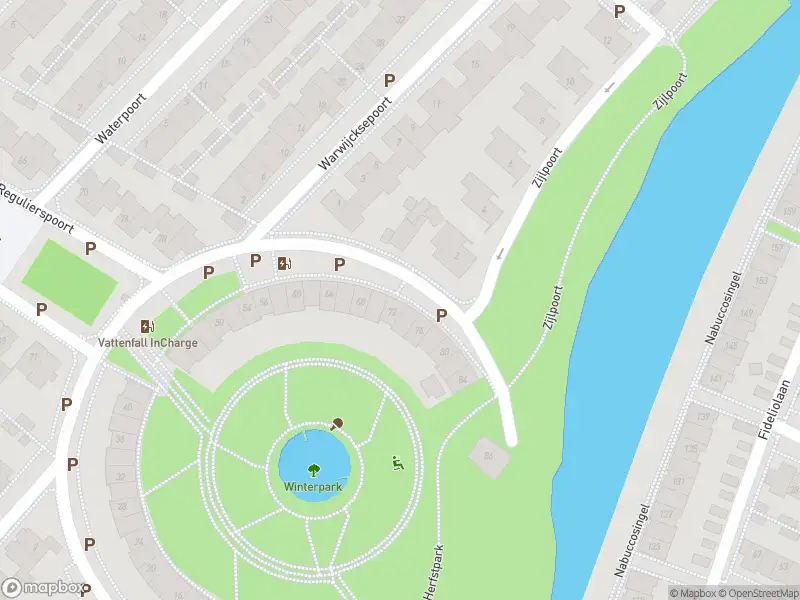 Ambulance met grote spoed naar de Figarolaan in Nieuw-Vennep