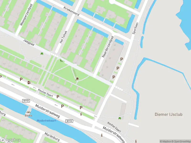 Ambulance met grote spoed naar de Naarderzandpad in Diemen