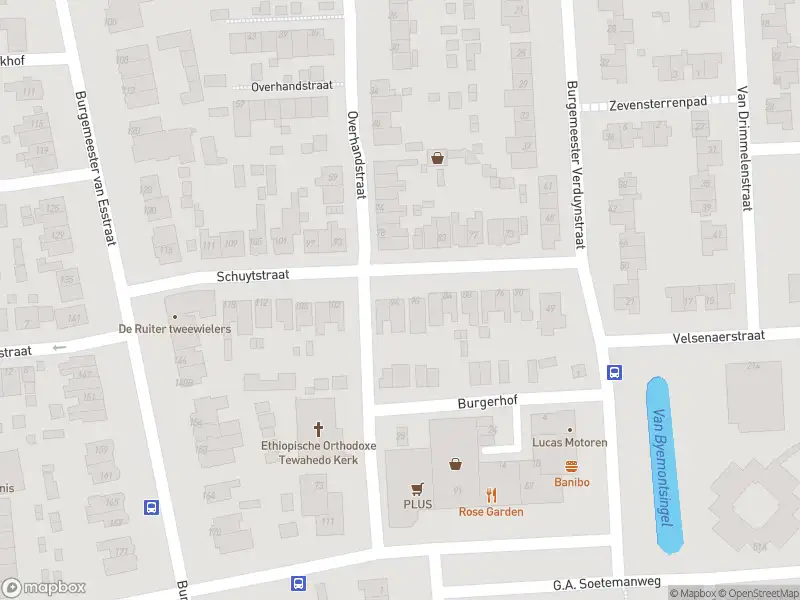 Ambulance met grote spoed naar de Schuytstraat in Pernis Rotterdam