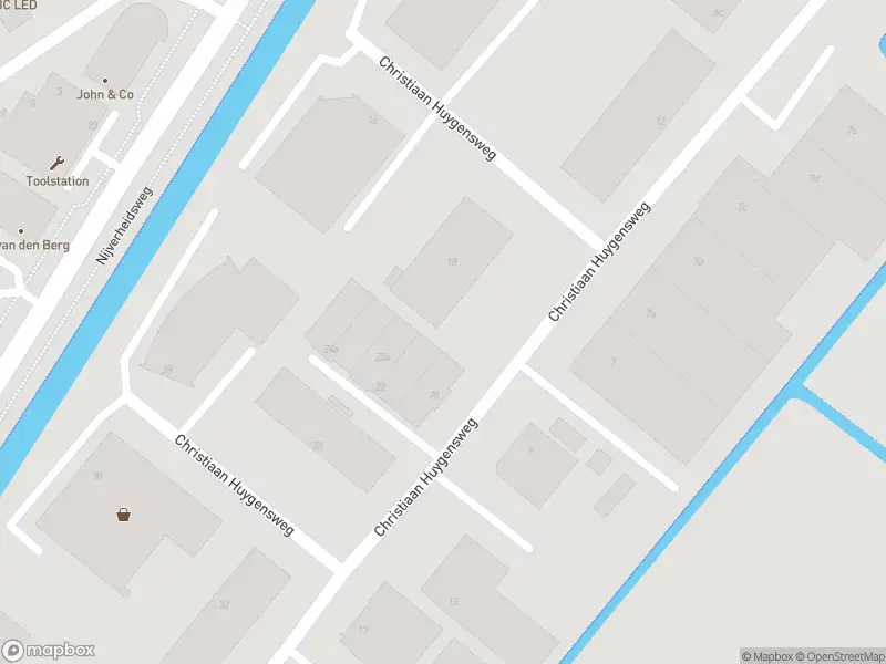 Ambulance met gepaste spoed naar de Christiaan Huygensweg in Hellevoetsluis