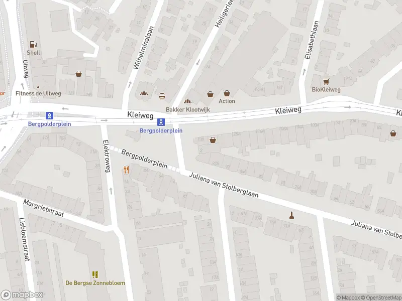 Ambulance met gepaste spoed naar de Bergpolderplein in Rotterdam