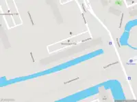 Ambulance met gepaste spoed naar de Wenenweg in Vlaardingen