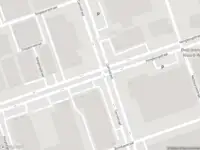 Ambulance met gepaste spoed naar de Cairostraat in Rotterdam