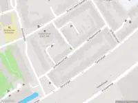 Ambulance met grote spoed naar de 2e Maasbosstraat in Vlaardingen