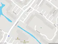 Ambulance met grote spoed naar de Zeevaarthof in Amsterdam