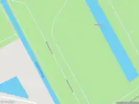 Brandweer met gepaste spoed naar de Molenwetering in Rijswijk