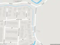 Ambulance met grote spoed naar de Breitnerlaan in Rhoon