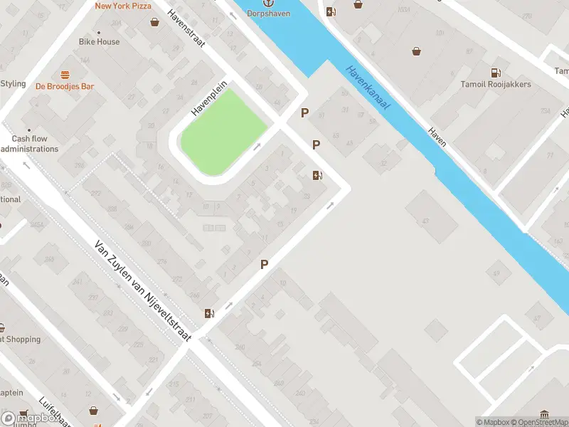 Ambulance met grote spoed naar de Havenstraat in Wassenaar