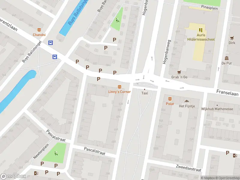 Ambulance met grote spoed naar de Hogenbanweg in Schiedam