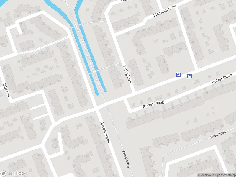 Ambulance met grote spoed naar de Hoeklaan in Spijkenisse