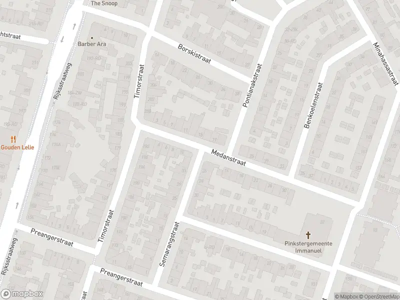 Ambulance met gepaste spoed naar de Preangerstraat in Haarlem