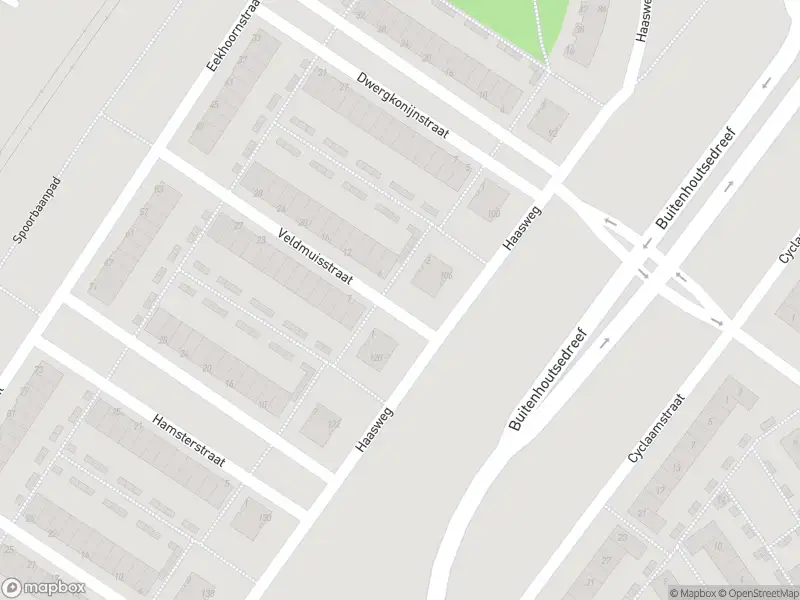 Brandweer met grote spoed naar de Veldmuisstraat in Almere vanwege gebouwbrand