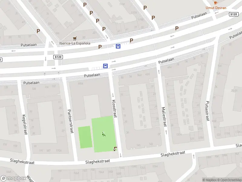 Ambulance met grote spoed naar de Klosstraat in Rotterdam