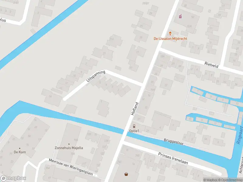 Ambulance met grote spoed naar de Uitspanning in Mijdrecht