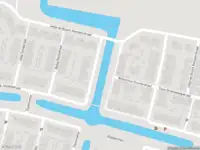 Ambulance met grote spoed naar de Marga Klompéstraat in Alphen aan den Rijn