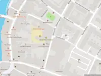 Ambulance met gepaste spoed naar de Doelstraat in Dordrecht