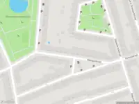 Ambulance met grote spoed naar de Röntgenstraat in Vlaardingen