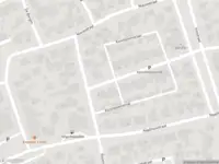 Brandweer met gepaste spoed naar de Korenbloemstraat in Rosmalen vanwege afhijsen patient