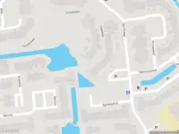 Ambulance met grote spoed naar de Lakenhal in Capelle aan den IJssel