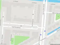 Ambulance met grote spoed naar de Cesar Domelastraat in Rotterdam