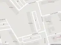 Ambulance met grote spoed naar de Kelloggplaats in Rotterdam