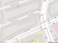 Ambulance met grote spoed naar de Rochussenstraat in Rotterdam