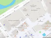 Ambulance met grote spoed naar de Koningin Julianaplein in 's-Gravenhage