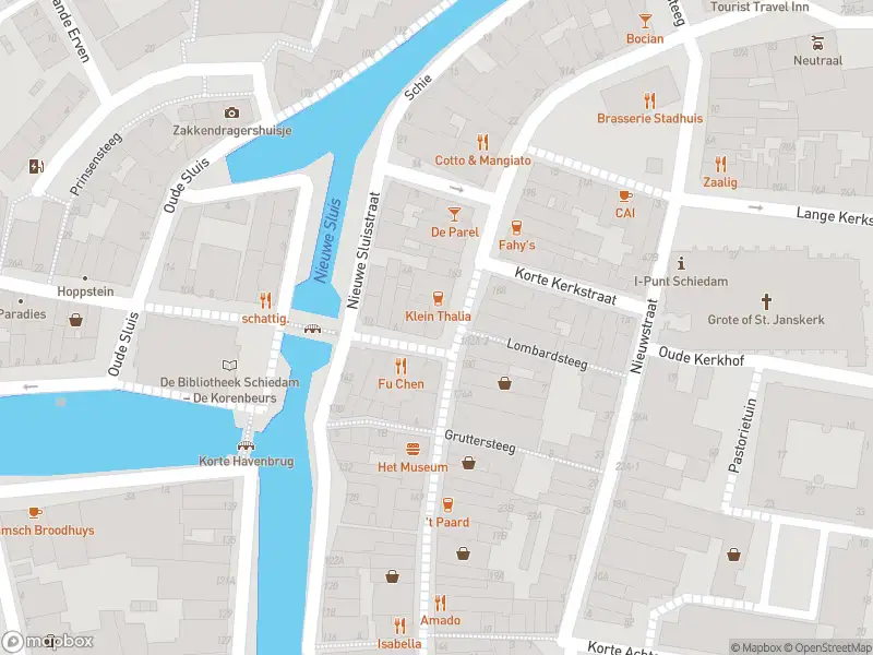 Ambulance met gepaste spoed naar de Hoogstraat in Schiedam