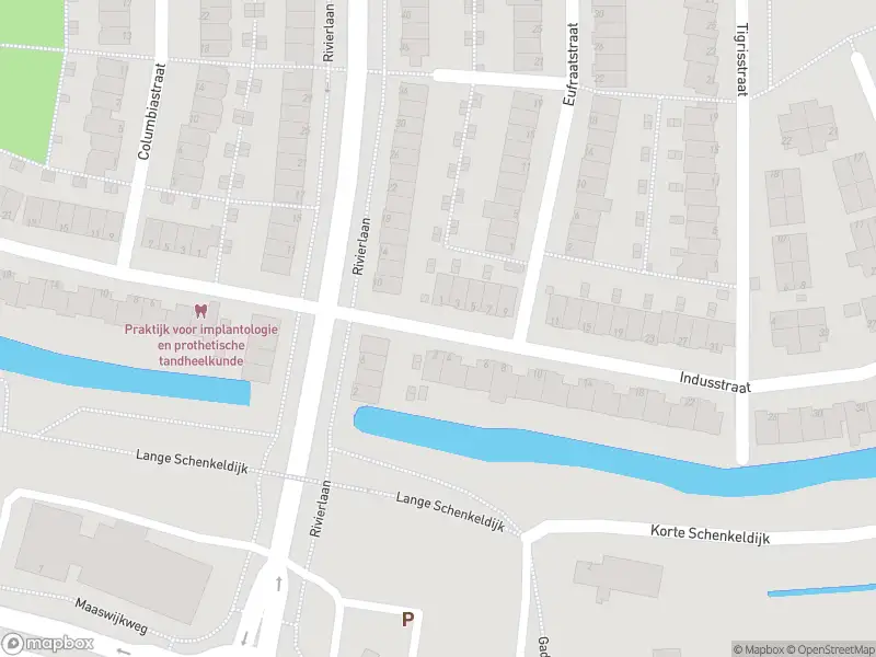 Ambulance met gepaste spoed naar de Indusstraat in Spijkenisse