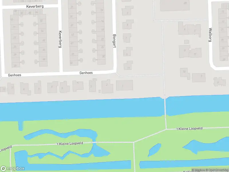 Ambulance met grote spoed naar de Genhoes in Amsterdam