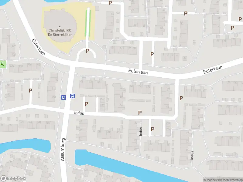 Ambulance met gepaste spoed naar de Indus in Dordrecht