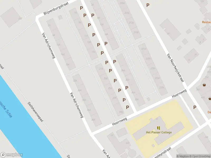 Ambulance met grote spoed naar de Patijnstraat in Rotterdam