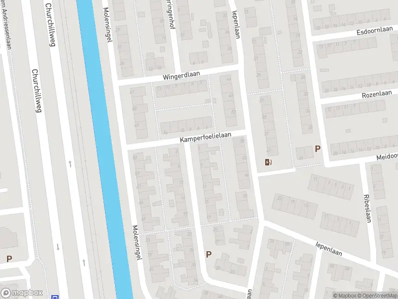 Ambulance met gepaste spoed naar de Berkenlaan in Schiedam