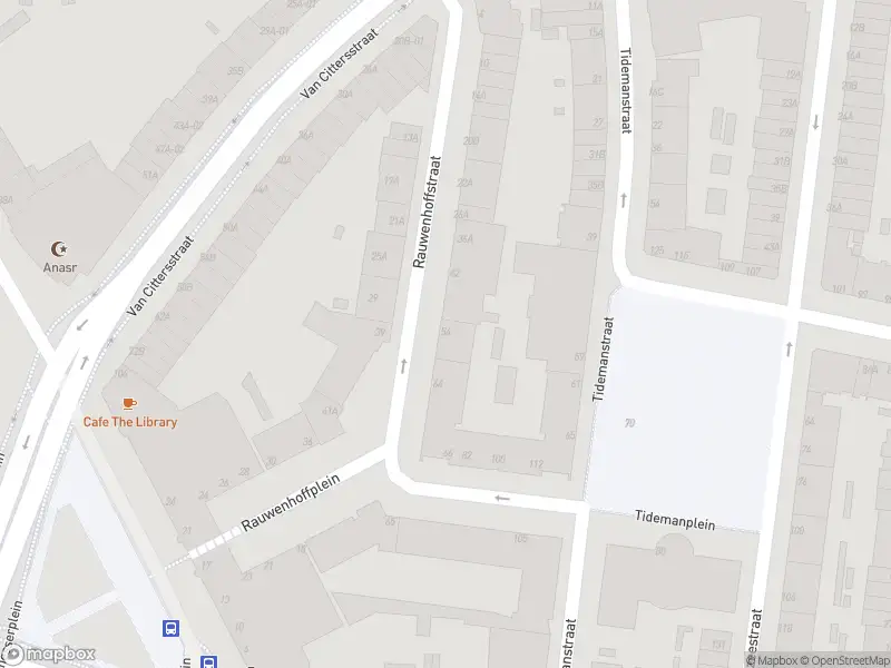 Ambulance met grote spoed naar de Rauwenhoffstraat in Rotterdam