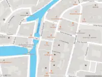 Ambulance met gepaste spoed naar de Hoogstraat in Schiedam