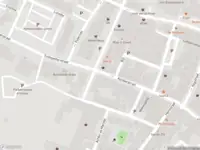 Brandweer met gepaste spoed naar de Maasstraat in Grave vanwege afhijsen patient