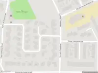 Brandweer met grote spoed naar de Clara Peeterslaan in Enschede vanwege gebouwbrand