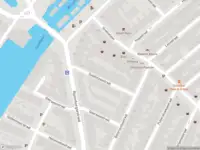 Ambulance met gepaste spoed naar de Ouddorpsestraat in Schiedam