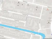 Ambulance met grote spoed naar de De Wetstraat in Wormerveer