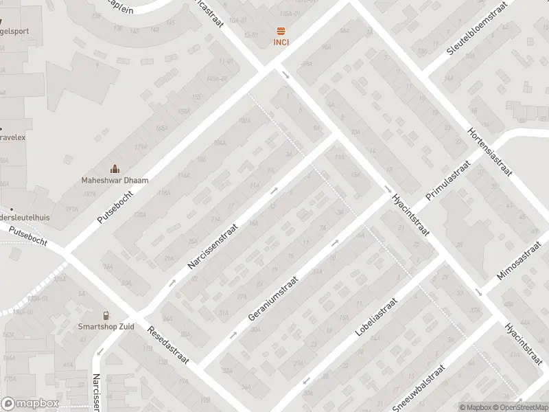 Ambulance met grote spoed naar de Narcissenstraat in Rotterdam