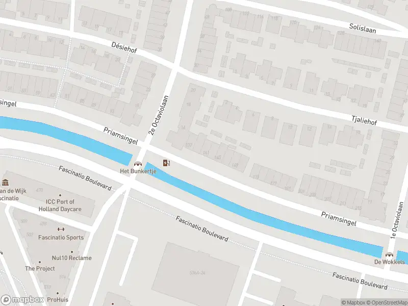 Ambulance met gepaste spoed naar de Priamsingel in Capelle aan den IJssel