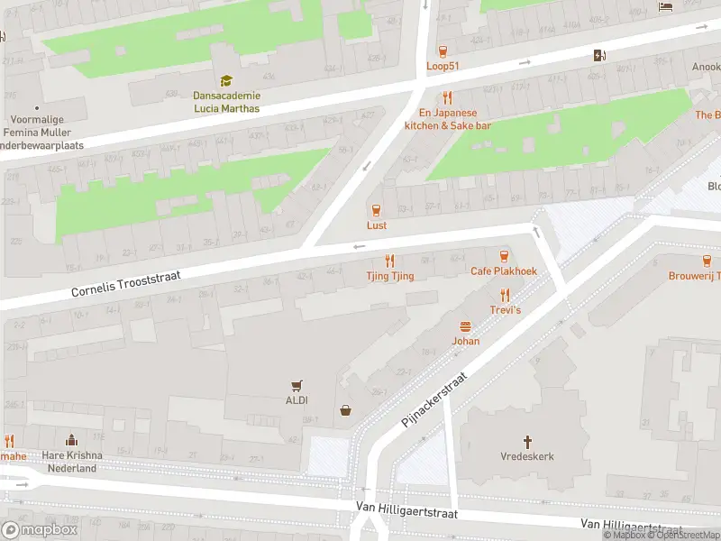 Ambulance met grote spoed naar de Cornelis Trooststraat in Amsterdam