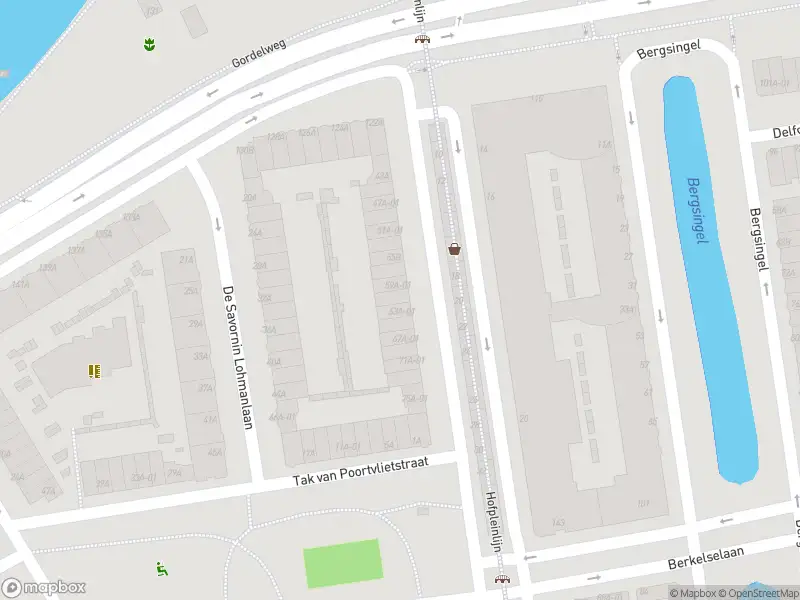 Ambulance met grote spoed naar de Insulindestraat in Rotterdam