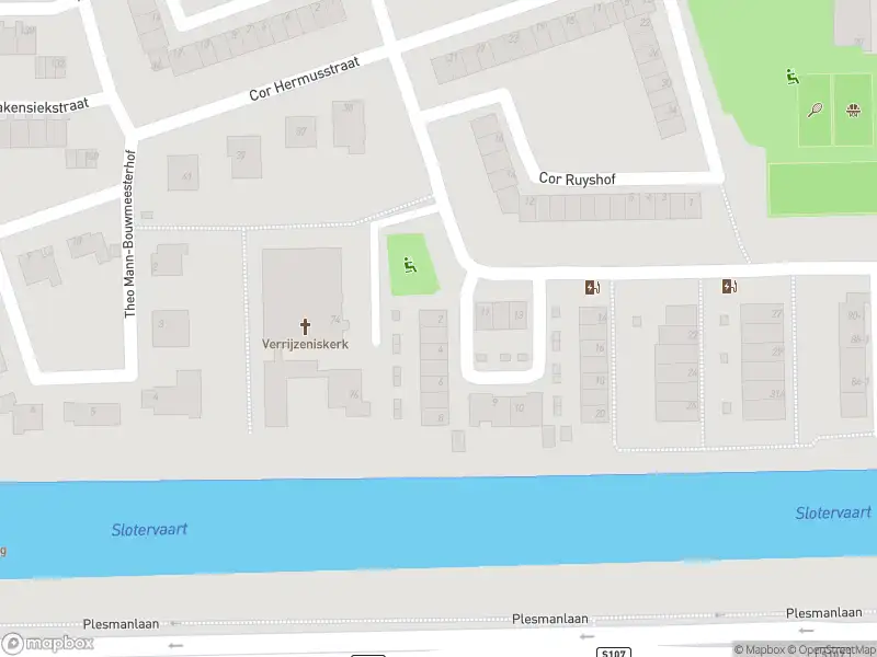 112 melding Ambulance met grote spoed naar de Ank van der Moerstraat in Amsterdam