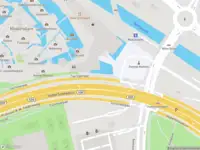 Brandweer met grote spoed naar de George Maduroplein in 's-Gravenhage vanwege afgaan automatisch brandalarm