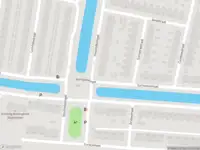 Ambulance met gepaste spoed naar de Insulindesingel in Vlaardingen