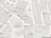 Ambulance met grote spoed naar de Herenstraat in Monster