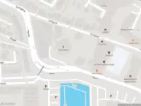 Ambulance met grote spoed naar de Cortgene in Alblasserdam